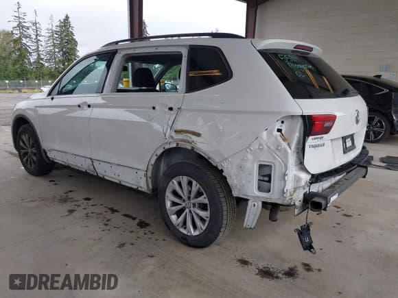 ✅ 2019 Volkswagen Tiguan S • VIN: 3VV1B7AXXKM096434 • Lot: 42255645. Listed on IAAI with 65,682 mi. Free auction sales archive from the USA and detailed vehicle history report at DreamBid. Image 3.
