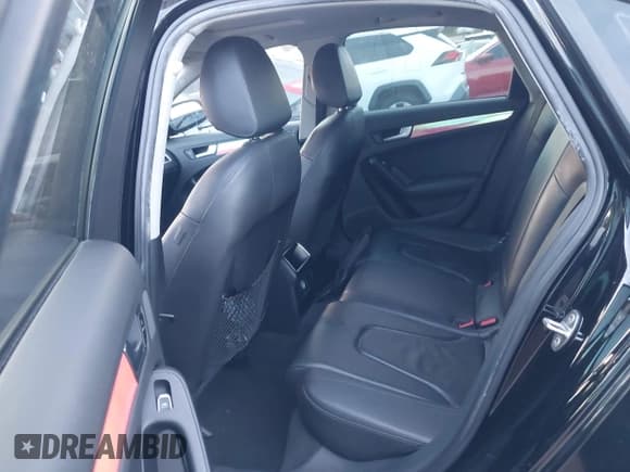 ✅ 2014 Audi A4 Premium • VIN: WAUBFAFLXEN012534 • Лот: 43815047. Опубликован ранее на IAAI с пробегом 96 030 миль. Бесплатный доступ к архиву аукционных продаж из США и подробный отчёт об истории автомобиля на DreamBid. Изображение 8.