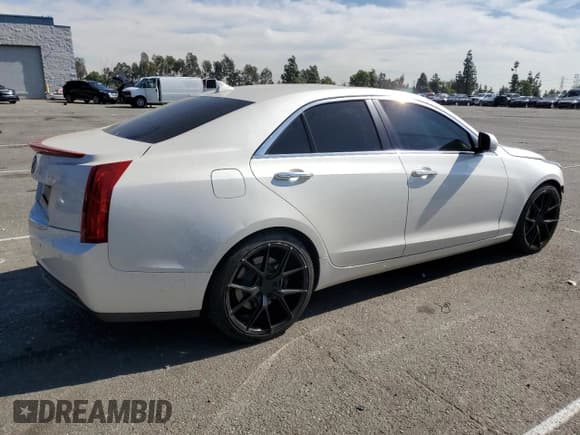 ✅ 2013 Cadillac ATS Luxury • VIN: 1G6AB5RAXD0112451 • Lot: 90736535. Listed on Copart with 184,862 mi. Free auction sales archive from the USA and detailed vehicle history report at DreamBid. Image 3.