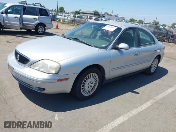 ✅ 2002 Mercury Sable GS • VIN: 1MEFM50U72A624825 • Lot: 42463081. Listed on IAAI with 88,873 mi. Free auction sales archive from the USA and detailed vehicle history report at DreamBid. Image 2.