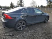 ✅ 2016 Volvo S60 T6 Drive-E R-Design Platinum • VIN: YV149MTSXG2412091 • Lot: 47625715. Wystawiony na Copart z przebiegiem 88 024 mil. Bezpłatny archiwum sprzedaży aukcyjnych z USA i szczegółowy raport historii pojazdu na DreamBid. Zdjęcie 3.