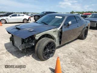 ✅ 2023 Dodge Challenger R/T Scat Pack • VIN: 2C3CDZFJ6PH667378 • Lot: 72970264. Wystawiony na Copart z przebiegiem 17 034 mil. Bezpłatny archiwum sprzedaży aukcyjnych z USA i szczegółowy raport historii pojazdu na DreamBid. Zdjęcie 1.