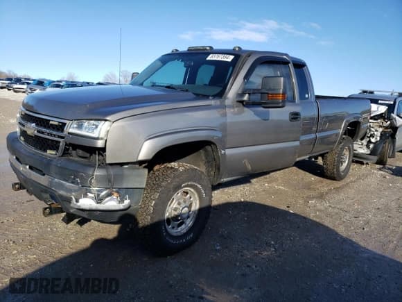 ✅ 2007 Chevrolet Silverado 2500HD Work Truck • VIN: 1GCHK29U47E156067 • Lot: 83767394. Listed on Copart with 213,577 mi. Free auction sales archive from the USA and detailed vehicle history report at DreamBid. Image 1.