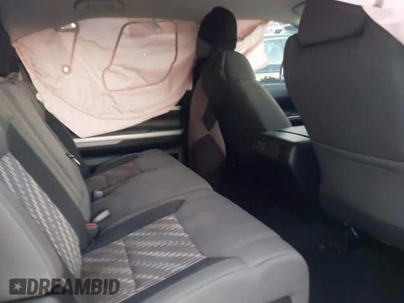 ✅ 2018 Toyota Tundra SR5 • VIN: 5TFEM5F18JX131354 • Лот: 43709672. Опубликован ранее на IAAI с пробегом 88 136 миль. Бесплатный доступ к архиву аукционных продаж из США и подробный отчёт об истории автомобиля на DreamBid. Изображение 8.