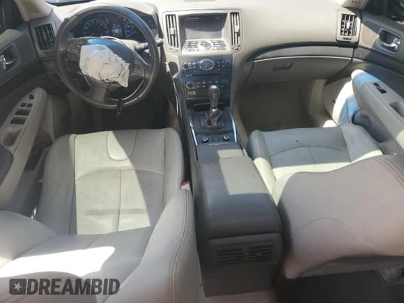 ✅ 2015 Infiniti Q40 • VIN: JN1CV6AR8FM523866 • Лот: 70056855. Опубликован ранее на Copart с пробегом 103 264 миль. Бесплатный доступ к архиву аукционных продаж из США и подробный отчёт об истории автомобиля на DreamBid. Изображение 8.