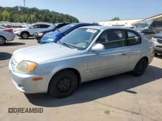 2003 Hyundai Accent GL with VIN KMHCG35CX3U274974, listed as a Copart auction lot 68807494 with 133,791 mi miles and Non repairable. Bid and sale history available at DreamBid. Image 1.