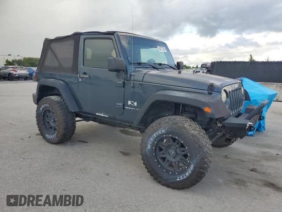 ✅ 2008 Jeep Wrangler X • VIN: 1J4FA24158L617100 • Lot: 84772785. Wystawiony na Copart z przebiegiem 124 114 mil. Bezpłatny archiwum sprzedaży aukcyjnych z USA i szczegółowy raport historii pojazdu na DreamBid. Zdjęcie 4.