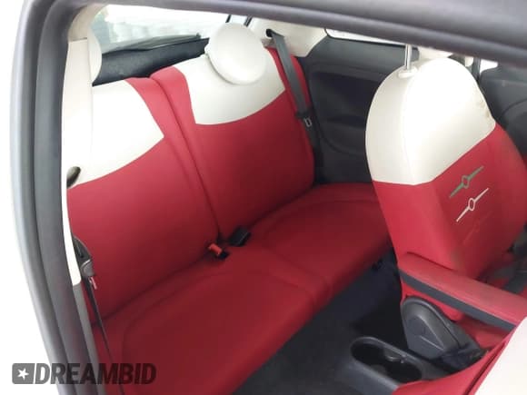 ✅ 2016 FIAT 500 Pop • VIN: 3C3CFFAR7GT193485 • Лот: 43811626. Опубликован ранее на IAAI с пробегом 70 326 миль. Бесплатный доступ к архиву аукционных продаж из США и подробный отчёт об истории автомобиля на DreamBid. Изображение 8.