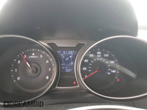 2013 Hyundai Veloster w/Black Int с VIN KMHTC6AD3DU172901, выставлен на аукционе Copart как лот 82373925 с пробегом 91 126 миль миль и Списание • Salvage title. История ставок и продаж доступна на DreamBid. Изображение 9.