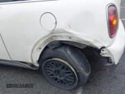 ✅ 2009 MINI Convertible S • VIN: WMWMS33529TG89023 • Lot: 42072518. Listed on IAAI with 127,735 mi. Free auction sales archive from the USA and detailed vehicle history report at DreamBid. Image 14.