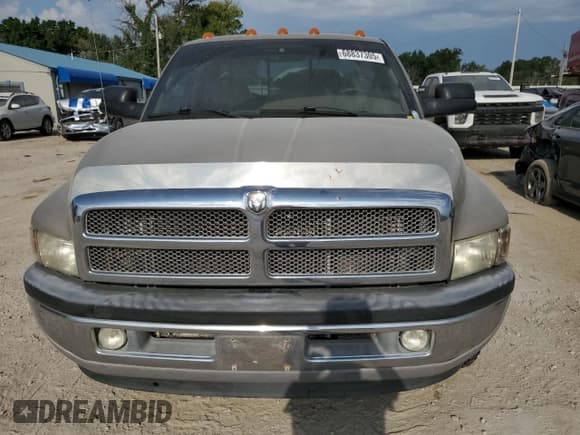 ✅ 2002 Dodge 2500 • VIN: 3B7KC23682M223396 • Lot: 68837305. Listed on Copart with 193,184 mi. Free auction sales archive from the USA and detailed vehicle history report at DreamBid. Image 5.