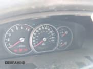 ✅ 2003 Kia Sedona LX • VIN: KNDUP131X36373216 • Lot: 42703440. Wystawiony na IAAI z przebiegiem 174 763 mil. Bezpłatny archiwum sprzedaży aukcyjnych z USA i szczegółowy raport historii pojazdu na DreamBid. Zdjęcie 7.