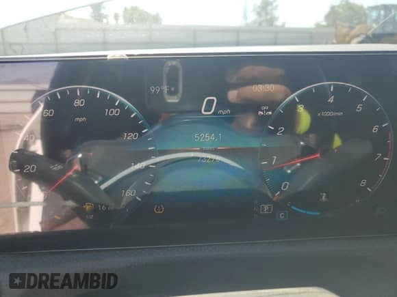 2021 Mercedes-Benz CLA 250 z VIN W1K5J4GB0MN191905, wystawiony jako Copart lot #65384225 z przebiegiem 73 276 mil mil oraz Szkoda całkowita • Salvage title. Historia ofert i sprzedaży dostępna na DreamBid. Obrazek 9.