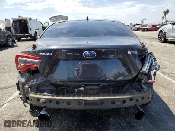 ✅ 2017 Subaru BRZ Limited • VIN: JF1ZCAC16H8605491 • Лот: 70422075. Опубликован ранее на Copart с пробегом 57 736 миль. Бесплатный доступ к архиву аукционных продаж из США и подробный отчёт об истории автомобиля на DreamBid. Изображение 6.