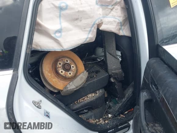 ✅ 2016 Audi Q5 Premium Plus • VIN: WA1CVAFP7GA056833 • Лот: 41773263. Опубликован ранее на IAAI с пробегом Не указан. Бесплатный доступ к архиву аукционных продаж из США и подробный отчёт об истории автомобиля на DreamBid. Изображение 8.