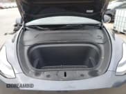 ✅ 2023 Tesla Model Y Long Range • VIN: 7SAYGDEE1PA155811 • Lot: 43469495. Wystawiony na IAAI z przebiegiem 19 710 mil. Bezpłatny archiwum sprzedaży aukcyjnych z USA i szczegółowy raport historii pojazdu na DreamBid. Zdjęcie 10.