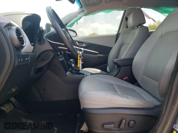 ✅ 2020 Hyundai Kona Limited • VIN: KM8K3CA53LU489871 • Лот: 52669934. Опубликован ранее на Copart с пробегом 50 834 миль. Бесплатный доступ к архиву аукционных продаж из США и подробный отчёт об истории автомобиля на DreamBid. Изображение 7.