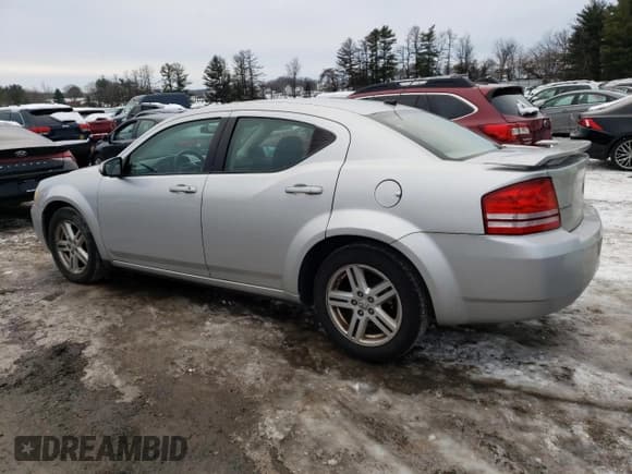 ✅ 2010 Dodge Avenger R/T • VIN: 1B3CC5FB4AN194001 • Lot: 87859415. Wystawiony na Copart z przebiegiem 154 684 mil. Bezpłatny archiwum sprzedaży aukcyjnych z USA i szczegółowy raport historii pojazdu na DreamBid. Zdjęcie 2.