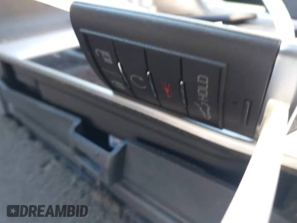 2016 Chevrolet Corvette 1LT с VIN 1G1YB2D7XG5107868, выставлен на аукционе IAAI как лот 43407834 с пробегом 68 771 миль миль и . История ставок и продаж доступна на DreamBid. Изображение 11.