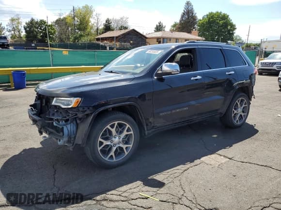 ✅ 2019 Jeep Grand Cherokee Overland • VIN: 1C4RJFCG1KC767373 • Lot: 69255835. Listed on Copart with 82,243 mi. Free auction sales archive from the USA and detailed vehicle history report at DreamBid. Image 1.