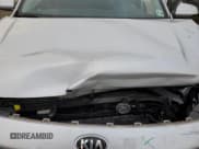 ✅ 2020 Kia Rio S • VIN: 3KPA25AD0LE306463 • Lot: 90092355. Wystawiony na Copart z przebiegiem 140 513 mil. Bezpłatny archiwum sprzedaży aukcyjnych z USA i szczegółowy raport historii pojazdu na DreamBid. Zdjęcie 11.