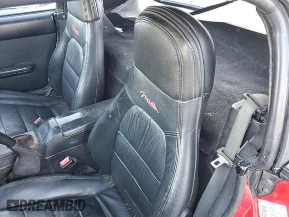 ✅ 1992 Mazda MX-5 Miata • VIN: JM1NA3515N0304826 • Lot: 87746245. Wystawiony na Copart z przebiegiem 176 092 mil. Bezpłatny archiwum sprzedaży aukcyjnych z USA i szczegółowy raport historii pojazdu na DreamBid. Zdjęcie 10.