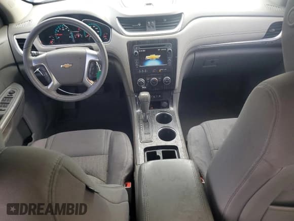 ✅ 2014 Chevrolet Traverse LT • VIN: 1GNKRGKD2EJ202869 • Lot: 70262074. Wystawiony na Copart z przebiegiem 155 038 mil. Bezpłatny archiwum sprzedaży aukcyjnych z USA i szczegółowy raport historii pojazdu na DreamBid. Zdjęcie 8.