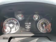 ✅ 2018 Ram 2500 Limited • VIN: 3C6UR5GL2JG309350 • Lot: 80466805. Wystawiony na Copart z przebiegiem 214 633 mil. Bezpłatny archiwum sprzedaży aukcyjnych z USA i szczegółowy raport historii pojazdu na DreamBid. Zdjęcie 9.