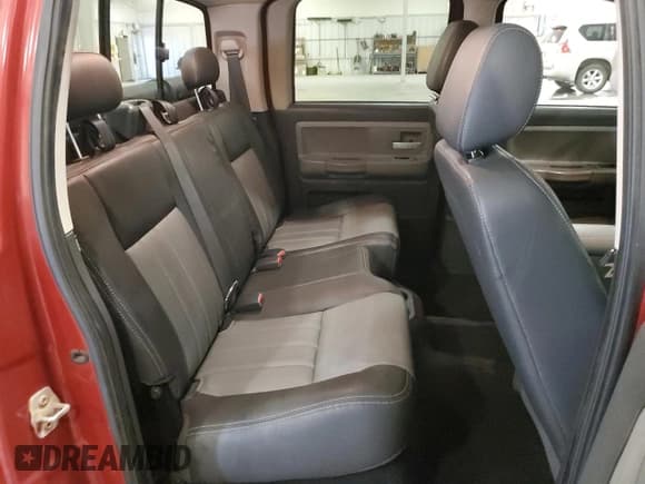 ✅ 2008 Dodge Dakota Laramie • VIN: 1D7HW58N98S599551 • Lot: 85739785. Wystawiony na Copart z przebiegiem 84 020 mil. Bezpłatny archiwum sprzedaży aukcyjnych z USA i szczegółowy raport historii pojazdu na DreamBid. Zdjęcie 10.