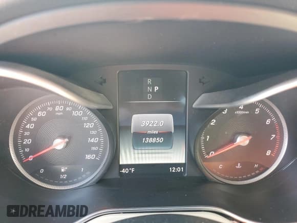 ✅ 2018 Mercedes-Benz C 300 • VIN: WDDWF4KB7JR345219 • Лот: 80257585. Опубликован ранее на Copart с пробегом 138 850 миль. Бесплатный доступ к архиву аукционных продаж из США и подробный отчёт об истории автомобиля на DreamBid. Изображение 9.