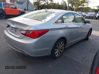 ✅ 2011 Hyundai Sonata Limited • VIN: 5NPEC4AC9BH075590 • Лот: 43534529. Опубликован ранее на IAAI с пробегом 120 276 миль. Бесплатный доступ к архиву аукционных продаж из США и подробный отчёт об истории автомобиля на DreamBid. Изображение 4.