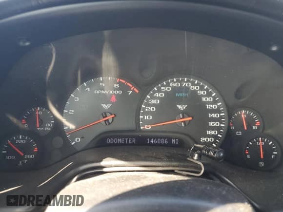 1997 Chevrolet Corvette with VIN 1G1YY22GXV5106430, listed as a Copart auction lot 87231185 with 146,886 mi miles and Salvage title. Bid and sale history available at DreamBid. Image 9.