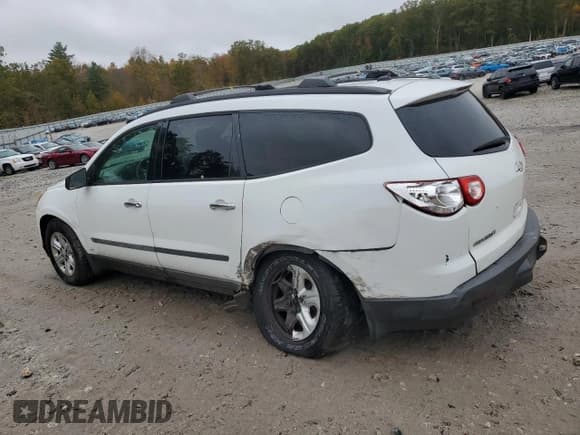 ✅ 2009 Chevrolet Traverse LS • VIN: 1GNEV13D79S119037 • Lot: 86653195. Wystawiony na Copart z przebiegiem 169 994 mil. Bezpłatny archiwum sprzedaży aukcyjnych z USA i szczegółowy raport historii pojazdu na DreamBid. Zdjęcie 2.