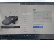 ✅ 2024 Tesla Model 3 Performance • VIN: 5YJ3E1ET4RF871702 • Lot: 43631487. Wystawiony na IAAI z przebiegiem 6 887 mil. Bezpłatny archiwum sprzedaży aukcyjnych z USA i szczegółowy raport historii pojazdu na DreamBid. Zdjęcie 17.