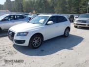 ✅ 2010 Audi Q5 Premium • VIN: WA1CKAFP4AA087943 • Lot: 43274201. Wystawiony na IAAI z przebiegiem 211 863 mil. Bezpłatny archiwum sprzedaży aukcyjnych z USA i szczegółowy raport historii pojazdu na DreamBid. Zdjęcie 2.