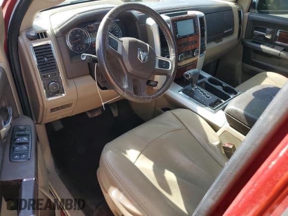 ✅ 2009 Dodge 1500 SLT • VIN: 1D3HV13T79J524695 • Lot: 54044725. Wystawiony na Copart z przebiegiem 233 668 mil. Bezpłatny archiwum sprzedaży aukcyjnych z USA i szczegółowy raport historii pojazdu na DreamBid. Zdjęcie 8.