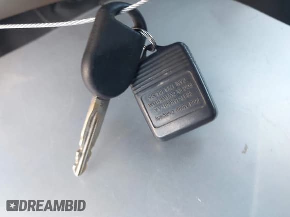 ✅ 2003 Ford Taurus SES Standard • VIN: 1FAFP55U93G242270 • Лот: 42583659. Опубликован ранее на IAAI с пробегом 225 924 миль. Бесплатный доступ к архиву аукционных продаж из США и подробный отчёт об истории автомобиля на DreamBid. Изображение 11.