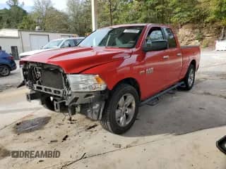 2015 Ram 1500 Big Horn с VIN 1C6RR6GT2FS674560, выставлен на аукционе Copart как лот 82563385 с пробегом 194 730 миль миль и Списание • Salvage title. История ставок и продаж доступна на DreamBid. Изображение 1.
