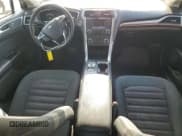 ✅ 2017 Ford Fusion S • VIN: 3FA6P0G70HR353963 • Lot: 85754315. Wystawiony na Copart z przebiegiem 190 878 mil. Bezpłatny archiwum sprzedaży aukcyjnych z USA i szczegółowy raport historii pojazdu na DreamBid. Zdjęcie 8.