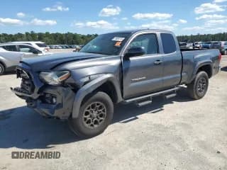 ✅ 2018 Toyota Tacoma SR5 • VIN: 5TFRZ5CNXJX061401 • Lot: 70929715. Wystawiony na Copart z przebiegiem 79 596 mil. Bezpłatny archiwum sprzedaży aukcyjnych z USA i szczegółowy raport historii pojazdu na DreamBid. Zdjęcie 1.