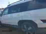 2024 Hyundai Santa Fe Limited с VIN 5NMP44GL4RH049192, выставлен на аукционе IAAI как лот 41400768 с пробегом 5 660 миль миль и . История ставок и продаж доступна на DreamBid. Изображение 15.