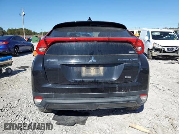 ✅ 2019 Mitsubishi Eclipse Cross LE • VIN: JA4AT4AA0KZ052523 • Lot: 91053445. Listed on Copart with 70,079 mi. Free auction sales archive from the USA and detailed vehicle history report at DreamBid. Image 6.