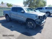 ✅ 2020 Toyota Tacoma SR5 • VIN: 3TMAZ5CN4LM137958 • Lot: 42486157. Wystawiony na IAAI z przebiegiem 100 028 mil. Bezpłatny archiwum sprzedaży aukcyjnych z USA i szczegółowy raport historii pojazdu na DreamBid. Zdjęcie 1.