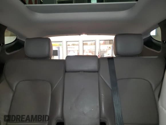 ✅ 2017 Hyundai Santa Fe Ultimate • VIN: 5XYZWDLA2HG456640 • Lot: 91245465. Listed on Copart with 94,087 mi. Free auction sales archive from the USA and detailed vehicle history report at DreamBid. Image 10.