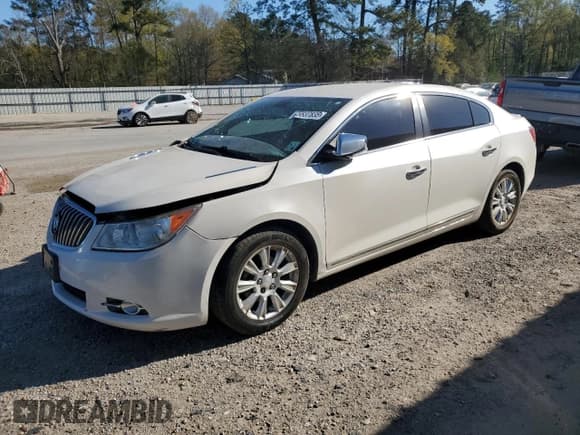 ✅ 2012 Buick LaCrosse Leather • VIN: 1G4GC5ER9CF318982 • Lot: 49837835. Listed on Copart with 186,041 mi. Free auction sales archive from the USA and detailed vehicle history report at DreamBid. Image 1.