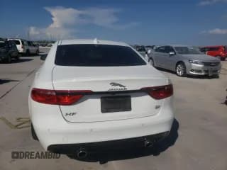 ✅ 2017 Jaguar XF S • VIN: SAJBG4BV5HCY25113 • Лот: 62096453. Опубликован ранее на Copart с пробегом 132 045 миль. Бесплатный доступ к архиву аукционных продаж из США и подробный отчёт об истории автомобиля на DreamBid. Изображение 6.