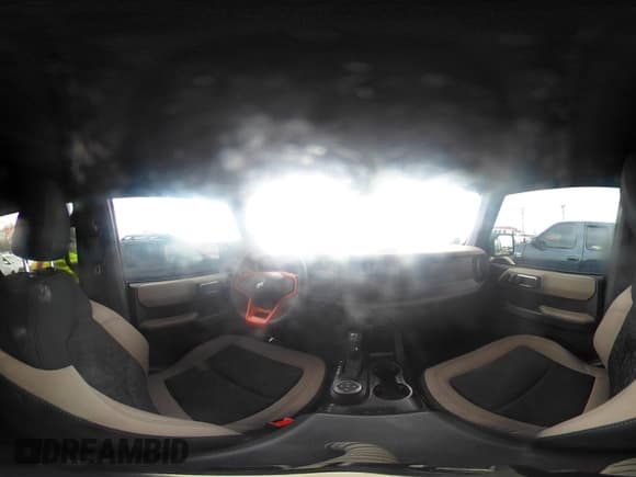 ✅ 2022 Ford Bronco • VIN: 1FMEE5DP4NLA83591 • Lot: 42016765. Listed on IAAI with 40,554 mi. Free auction sales archive from the USA and detailed vehicle history report at DreamBid. Image 18.