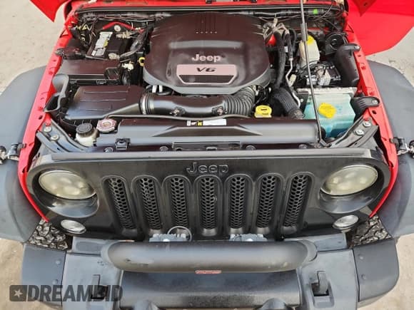 ✅ 2015 Jeep Wrangler Unlimited Sport • VIN: 1C4BJWDG3FL673436 • Lot: 90598515. Listed on Copart with 98,028 mi. Free auction sales archive from the USA and detailed vehicle history report at DreamBid. Image 12.