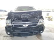 ✅ 2014 Chevrolet Suburban LT • VIN: 1GNSCJE09ER183097 • Lot: 73042954. Wystawiony na Copart z przebiegiem 75 848 mil. Bezpłatny archiwum sprzedaży aukcyjnych z USA i szczegółowy raport historii pojazdu na DreamBid. Zdjęcie 5.