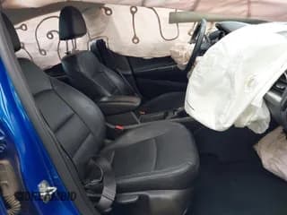 ✅ 2016 Chevrolet Cruze Premier • VIN: 1G1BG5SM3G7271551 • Lot: 42988853. Listed on IAAI with 87,746 mi. Free auction sales archive from the USA and detailed vehicle history report at DreamBid. Image 5.